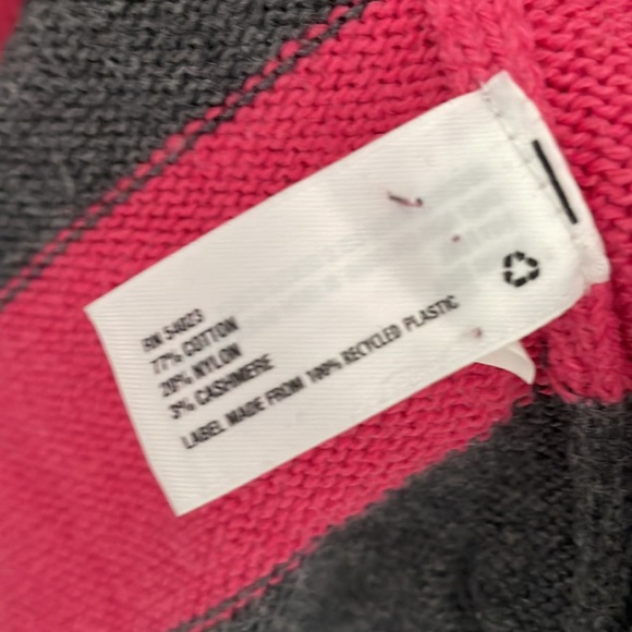 GAP Cashmere Blend Pink Charcoal Gray Striped Button Shoulder 3/4 Sleeve Sweater - Picture 3 of 4